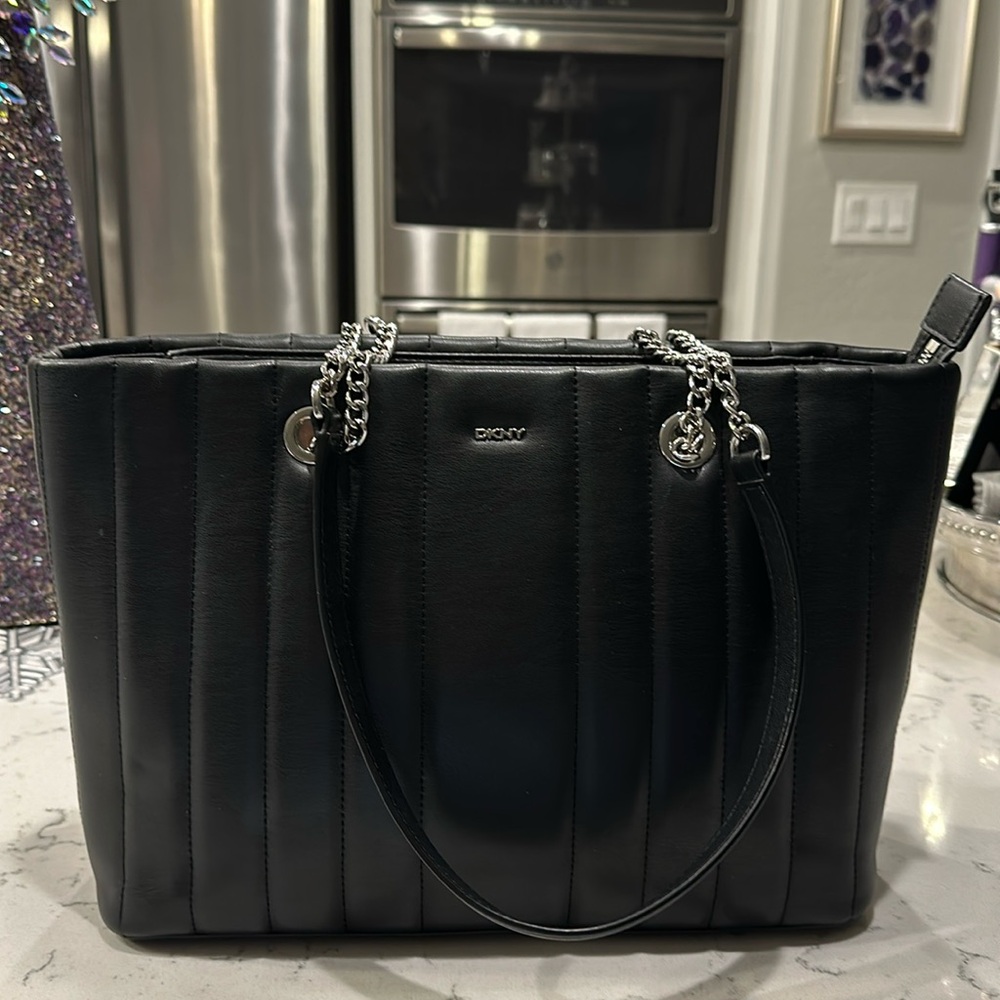 DKNY Purse EUC